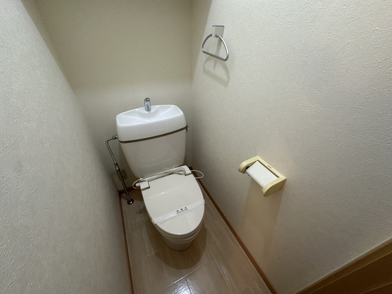 トイレ　※別部屋の写真です