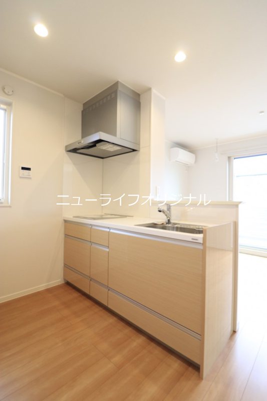 キッチン　※実際の仕様と異なる場合は現況を優先致します。