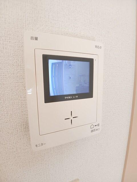 セキュリティ　モニター付きインターホン