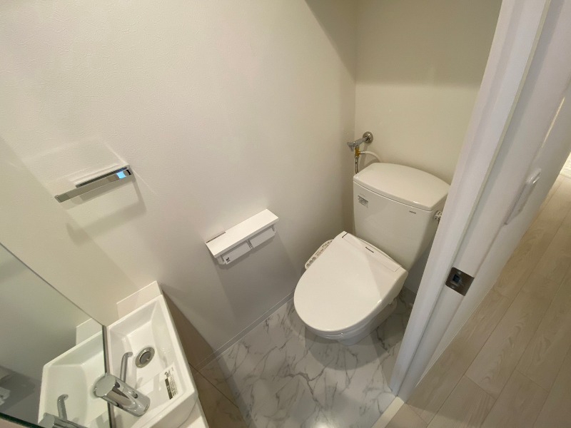 トイレ　トイレです。ウォシュレット付を探している方、おすすめです！