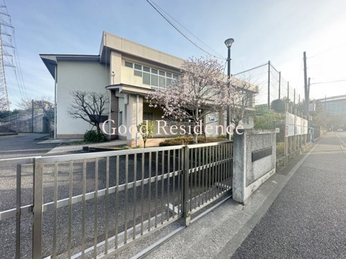 小学校　横浜市立東山田小学校（小学校）まで428m