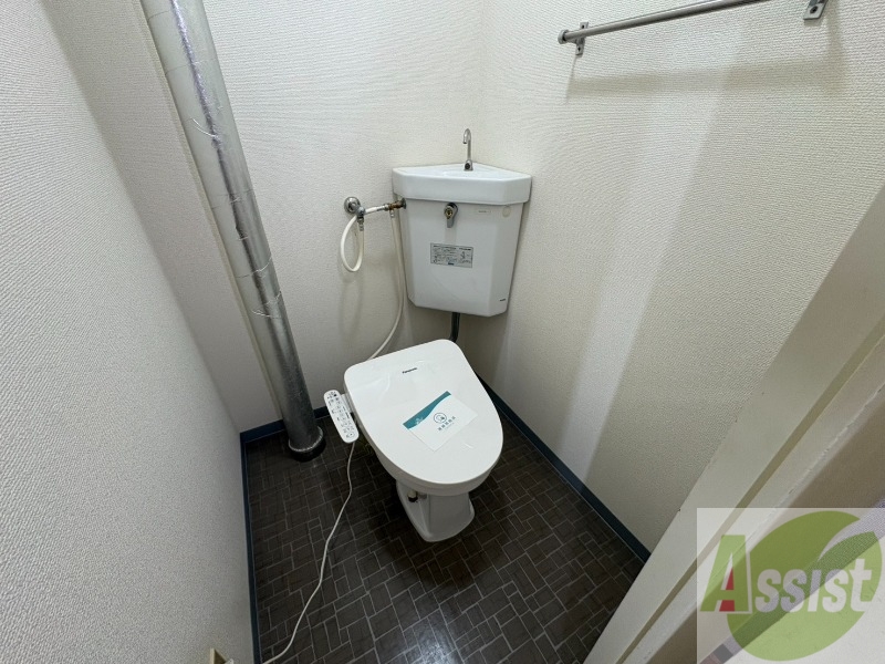 トイレ　清潔感があり安心して使用できるトイレになっておりました。