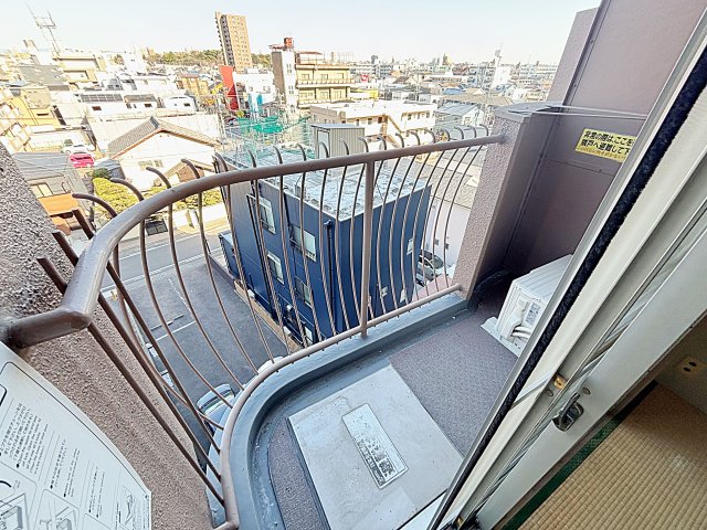 地下鉄名城線 堀田駅 徒歩12分 9階建 築50年の内装写真