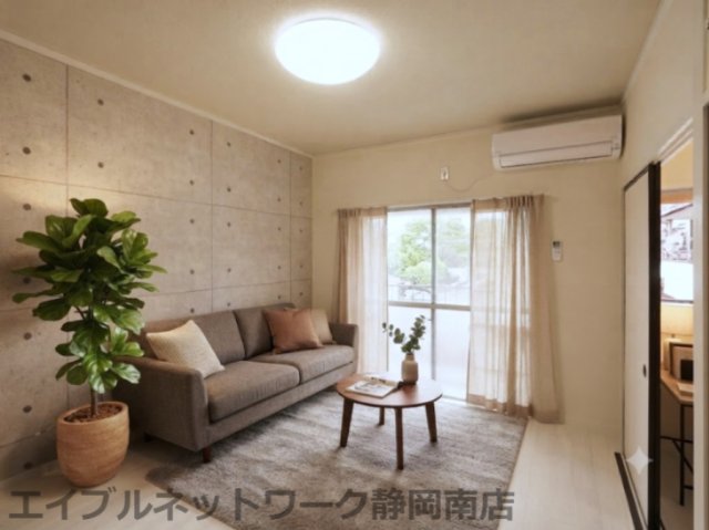 その他　家具備品はCGによるイメージで、実際の物件には含まれません