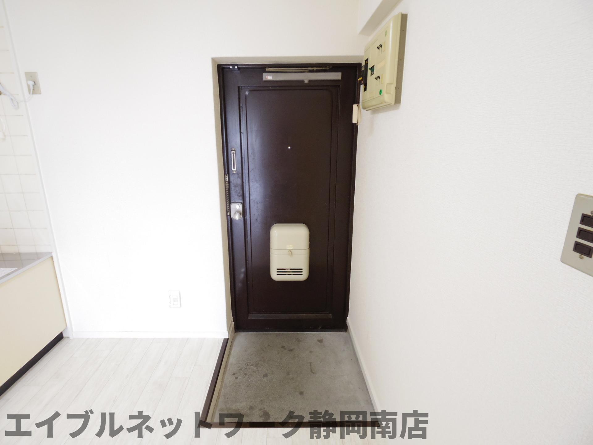玄関　きれいな玄関です