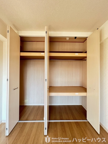 収納　同物件・別部屋のお写真になります。（現況優先）