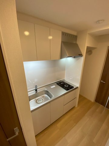 キッチン　※同タイプの部屋のお写真となります。IHヒーターとなります。