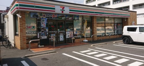 コンビニ　セブンイレブン 名古屋旗屋2丁目店（コンビニ）まで424m