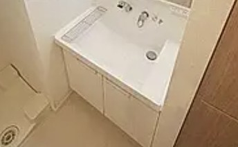 洗面設備　洗面台です。