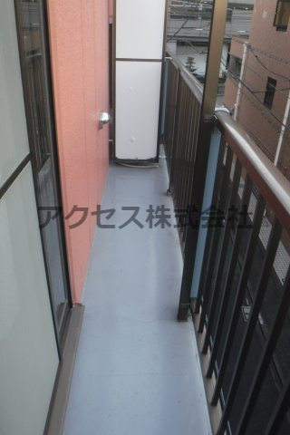 バルコニー　※同建物別室、参考写真