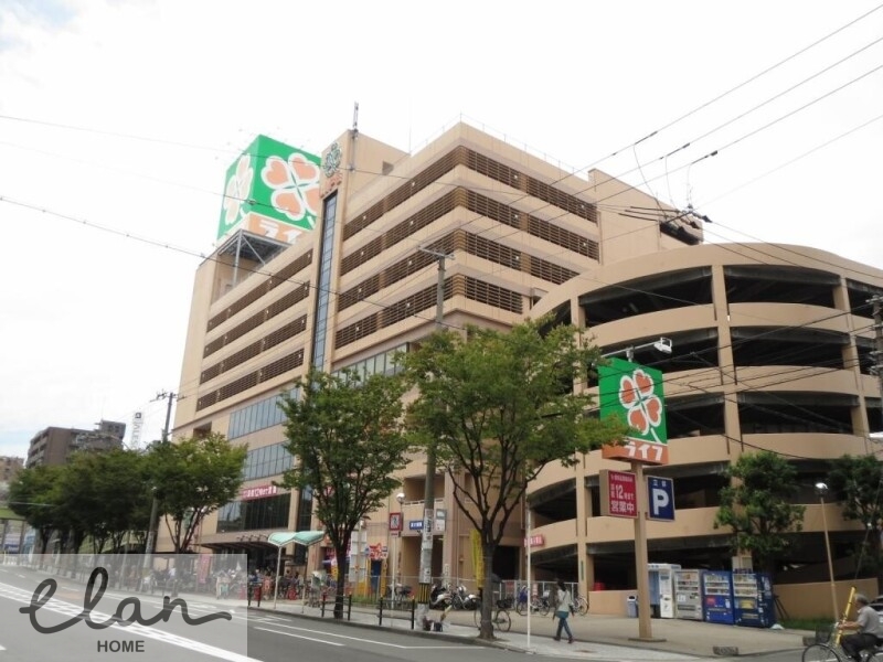 スーパー　ライフ今里店（スーパー）まで654m
