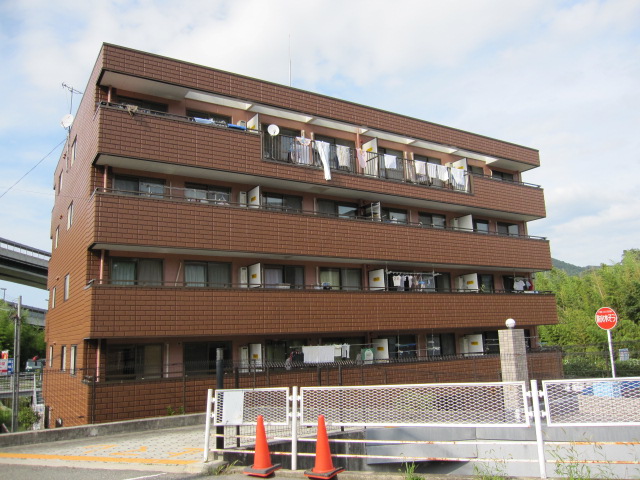 建物外観　サンスコーレ弐番館 （Good Home)