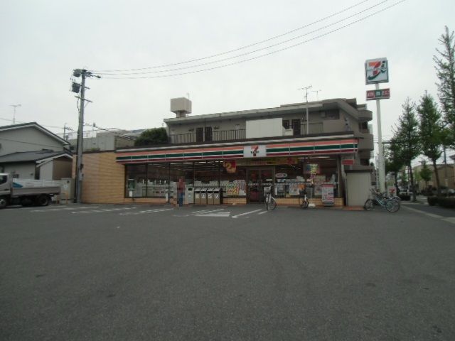コンビニ　セブンイレブン　五才美町店（コンビニ）まで393m