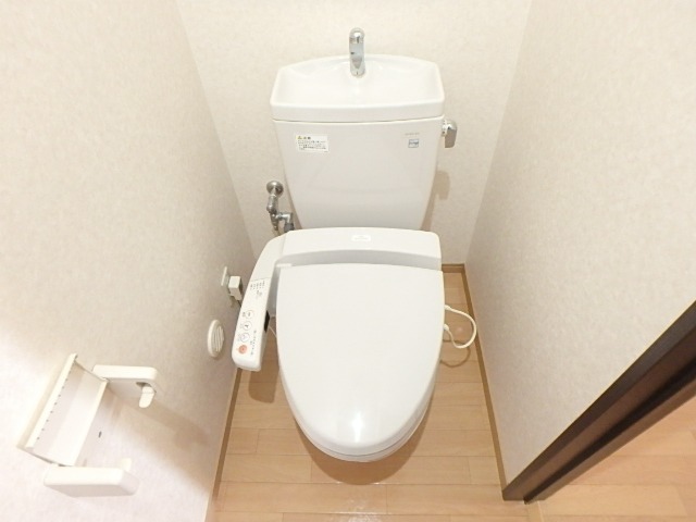 トイレ　図面と現状に相違がある場合には現状を優先