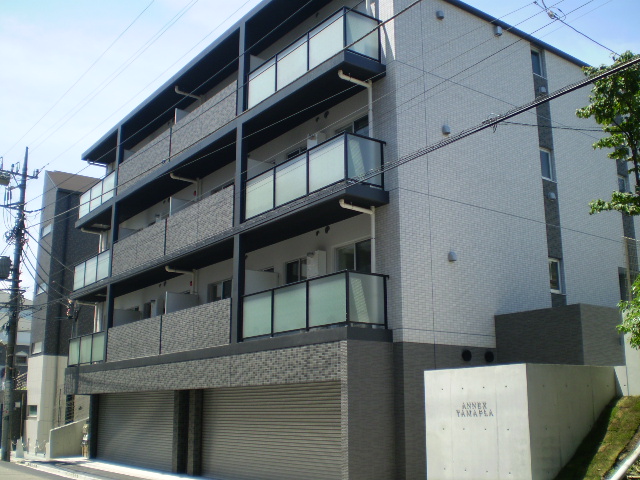 東急田園都市線 たまプラーザ駅 徒歩2分 築15年