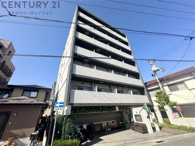 建物外観　オートロック付きで安心！宅配BOX付きで便利！