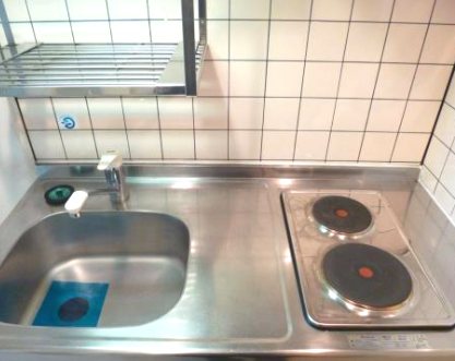 キッチン　※同型タイプの為、現状を優先いたします