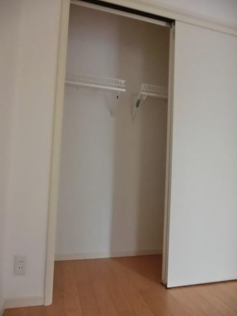 収納　たっぷりクローゼット収納