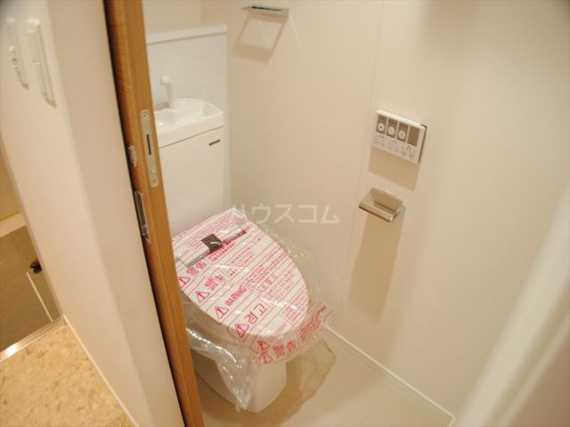 ノルデンハイム天神橋アドバンスのトイレ写真