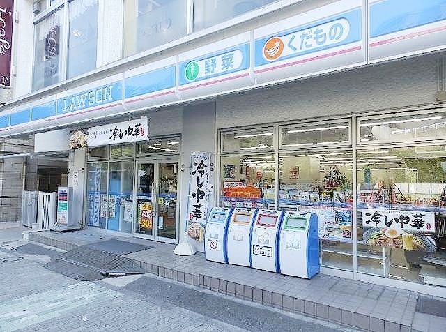 コンビニ　ローソン新宿坂町店（コンビニ）まで170m