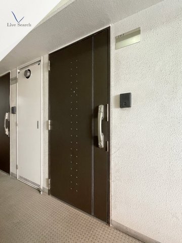 玄関　シンプルで使いやすい玄関です