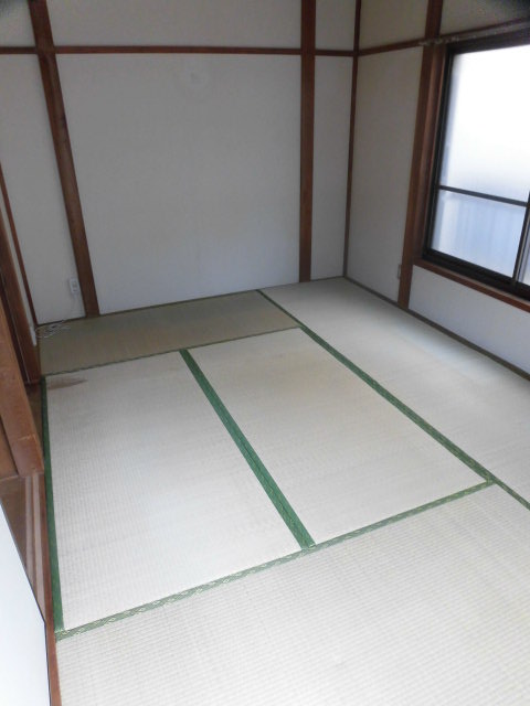 メゾンドセリーズ西館の内装写真
