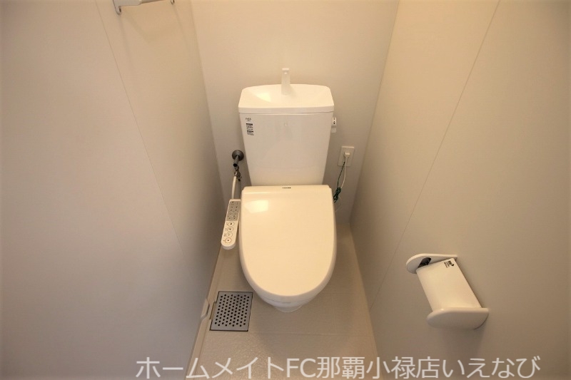 トイレ　※別部屋の室内写真となります。