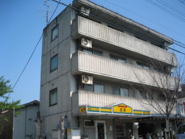 建物外観　敷地内駐輪場あり！