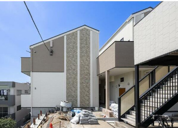建物外観　アザーレ・キュリオス横浜