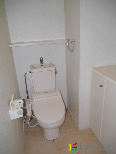 トイレ　ウォシュレット付き＾＾