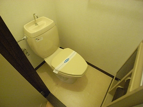 ヒルズ花屋敷のトイレ写真