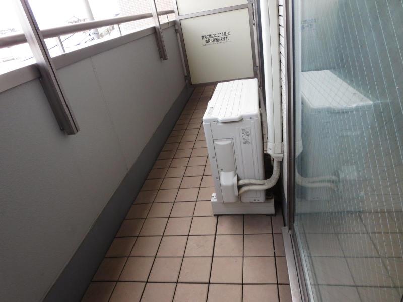埼玉高速鉄道 浦和美園駅 徒歩1分 5階建 築16年の内装写真
