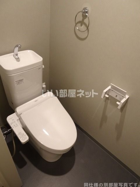 CRASTINE的場町(クラスティーネマトバチのトイレ写真
