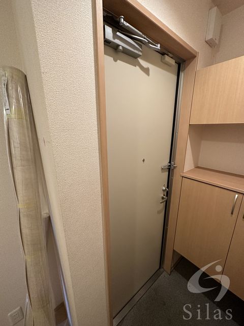 阪急神戸線 神崎川駅 徒歩8分 3階建 築14年の玄関写真