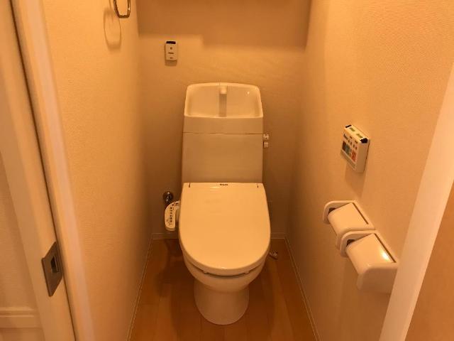 ロイヤルパーク御日塚IIのトイレ写真
