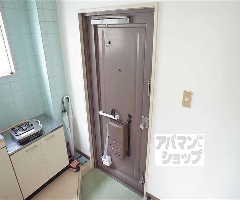 第一所マンションの玄関写真
