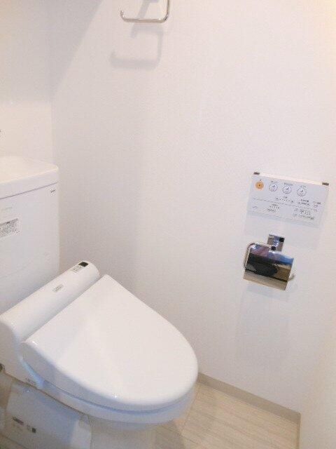 トイレ　コンパクトで使いやすいトイレです