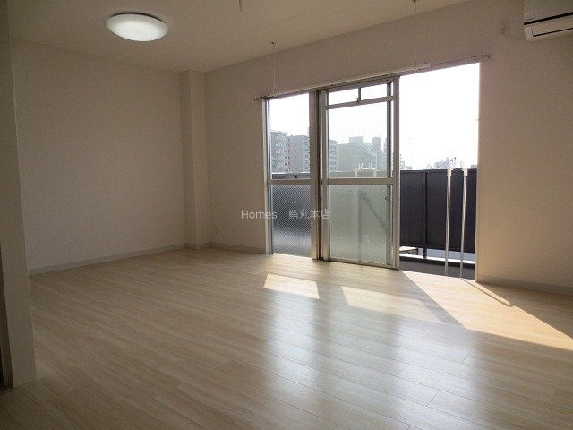 フォレスタ楓樹園の居間写真