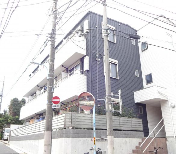 ＪＲ中央線 高円寺駅 徒歩7分 3階建 築9年の外観写真