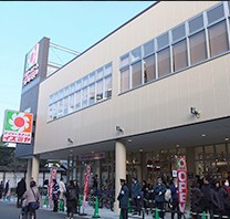 スーパー　イズミヤ あびこ店（スーパー）まで565m