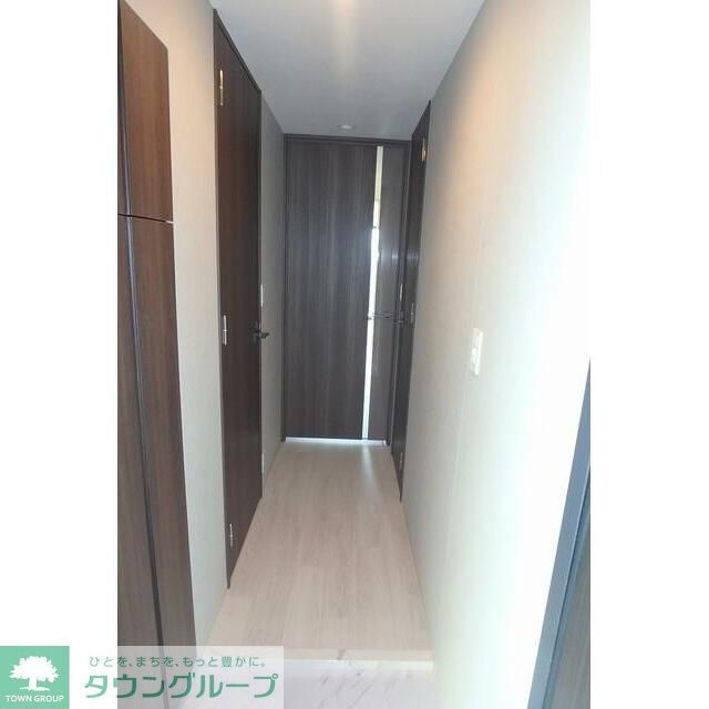 グランカーサ曳舟の玄関写真