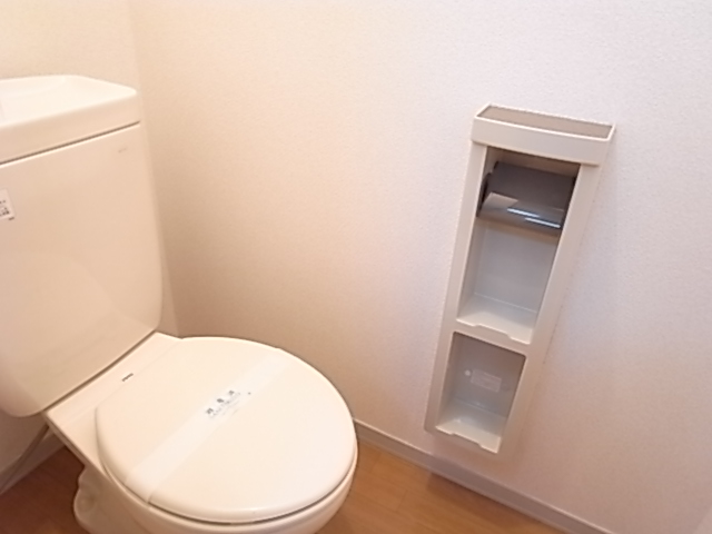 アンジェスのトイレ写真