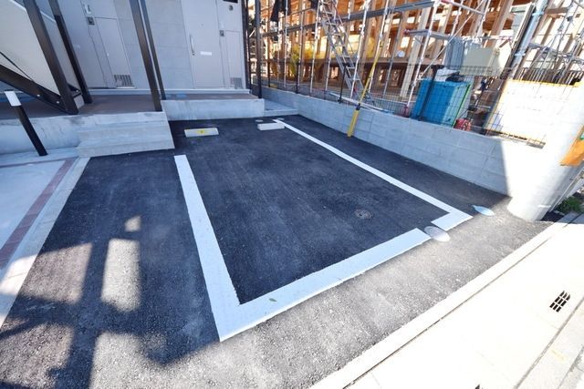 駐車場　駐車場