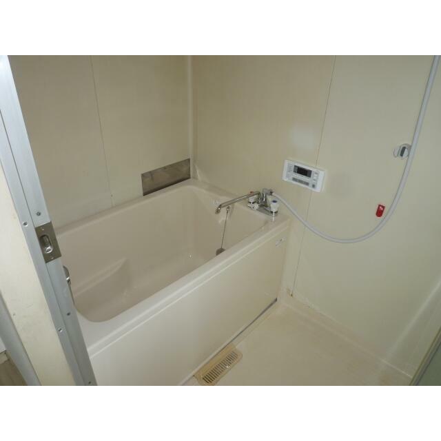 その他　浴室は追い焚き機能付き