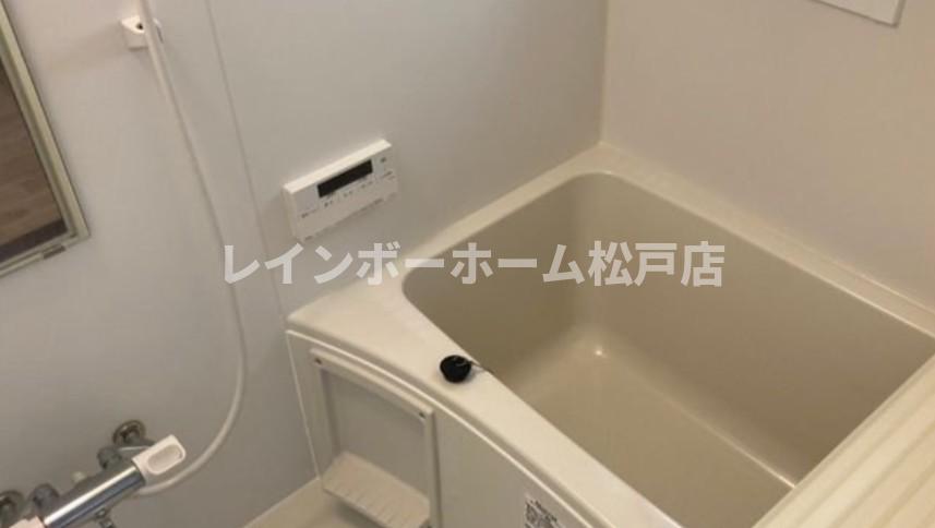 バス・シャワールーム　きれいなお風呂です