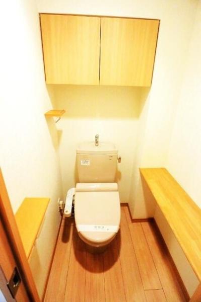 東急多摩川線 武蔵新田駅 徒歩8分 7階建 築16年のトイレ写真