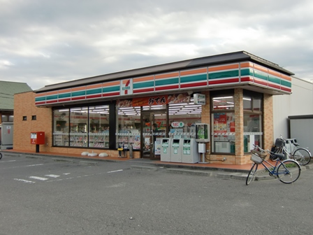 コンビニ　セブンイレブン郡山富田店（コンビニ）まで360m
