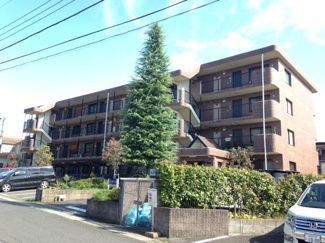 成田市幸町のマンションの建物外観