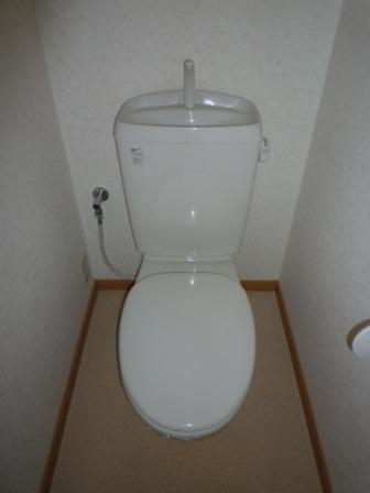 【伊勢市小俣町湯田のマンションのトイレ】