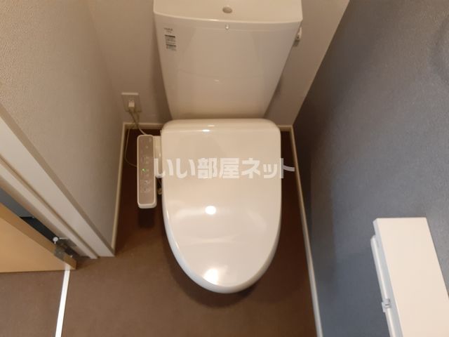 【雅　六番館のトイレ】